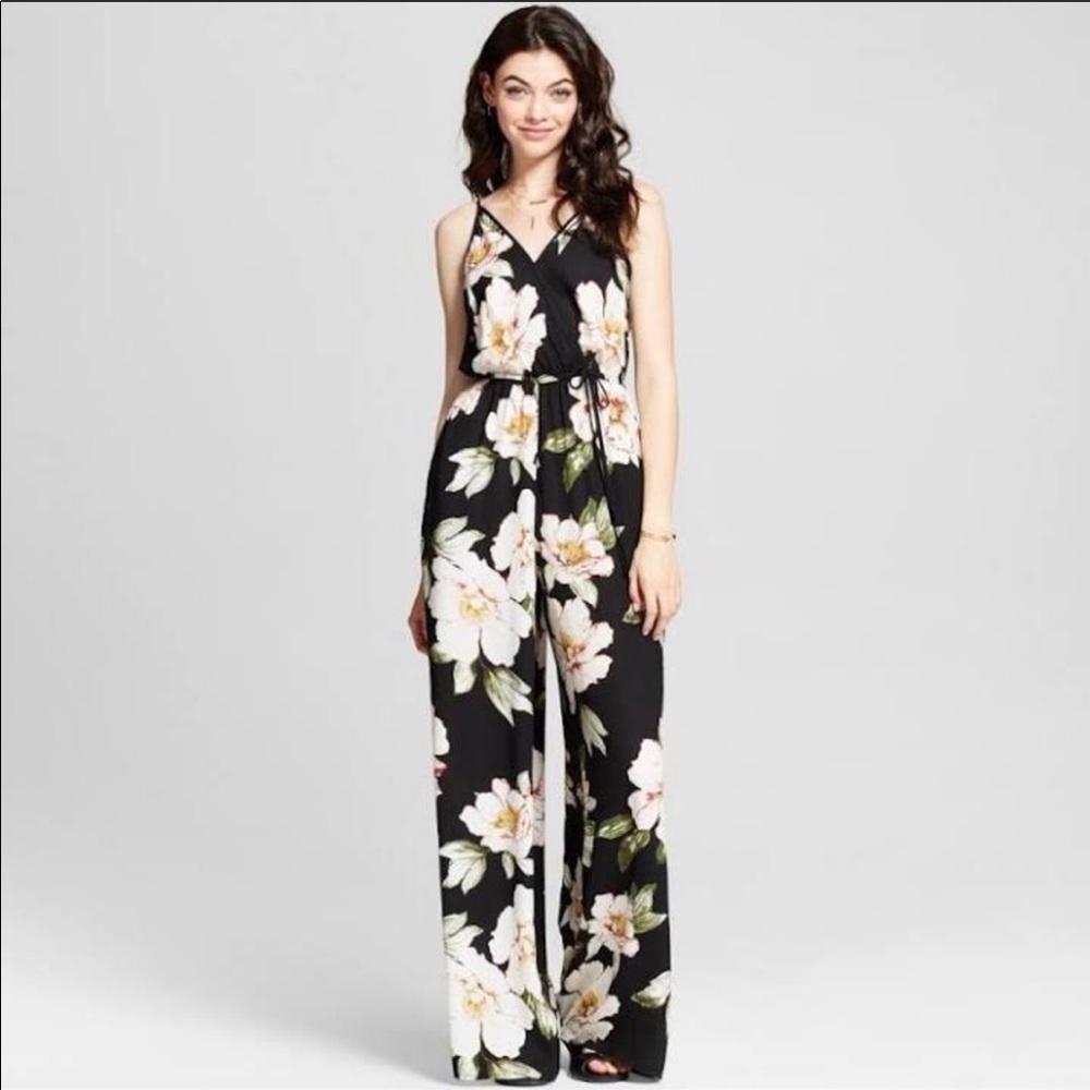 Xhilaration floral jumpsuit